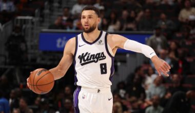 Kings' Zach LaVine picks up $49M option, agent says