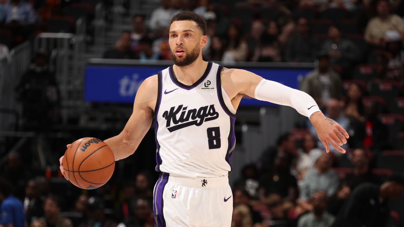 Kings' Zach LaVine picks up $49M option, agent says