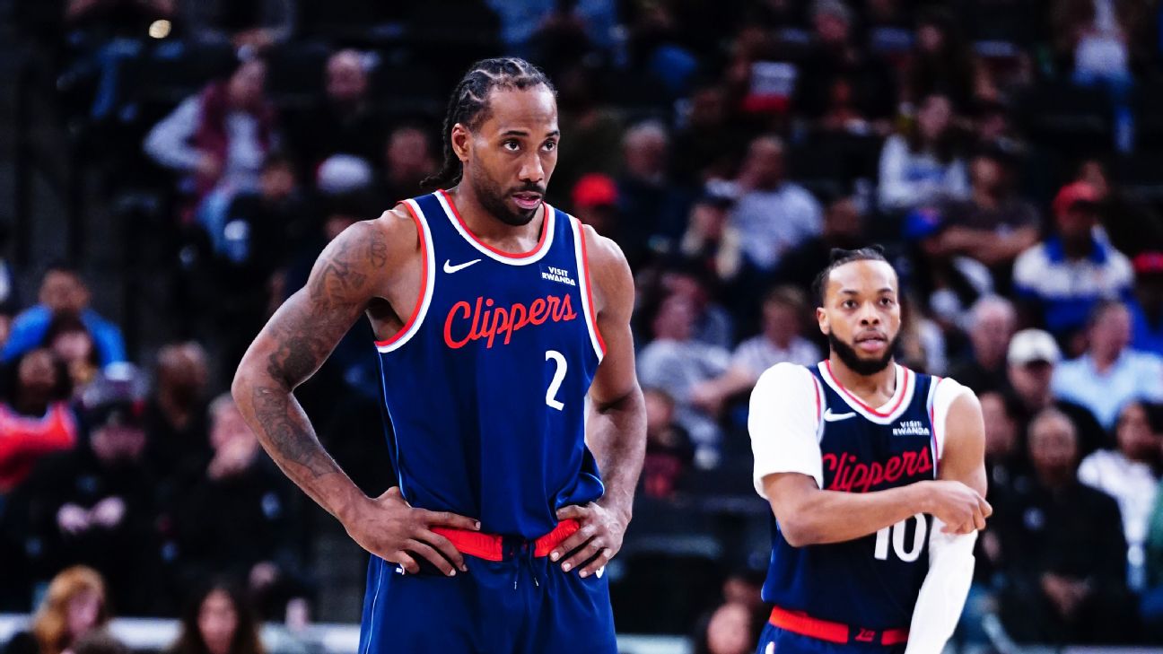 Sources: Clippers, Raptors in trade talks for Kawhi Leonard