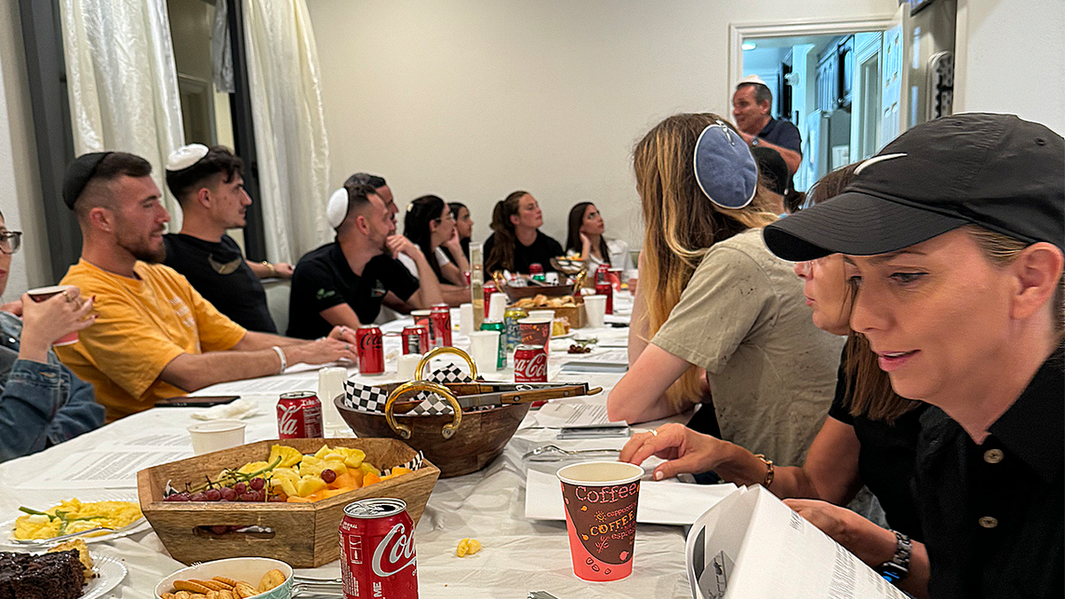 rabbi dadon meal gathering