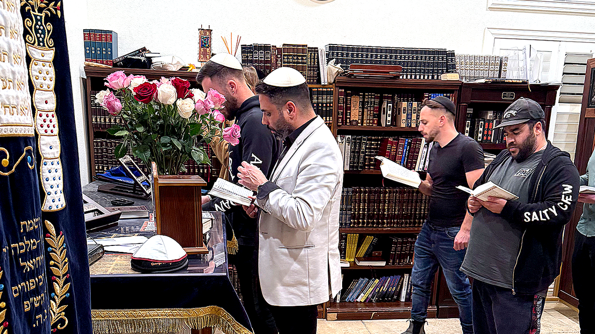 rabbi dadon meeting torah
