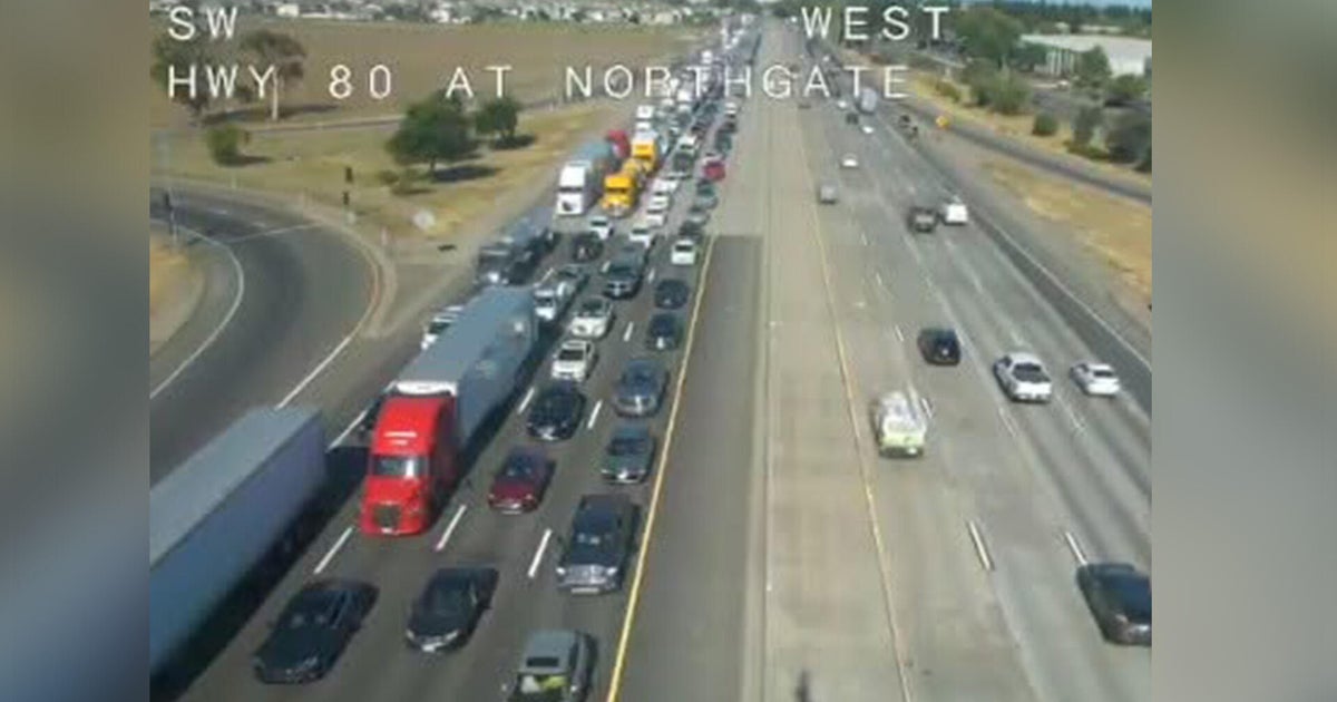 North Sacramento I-80 crash kills motorcyclist near Norwood Avenue