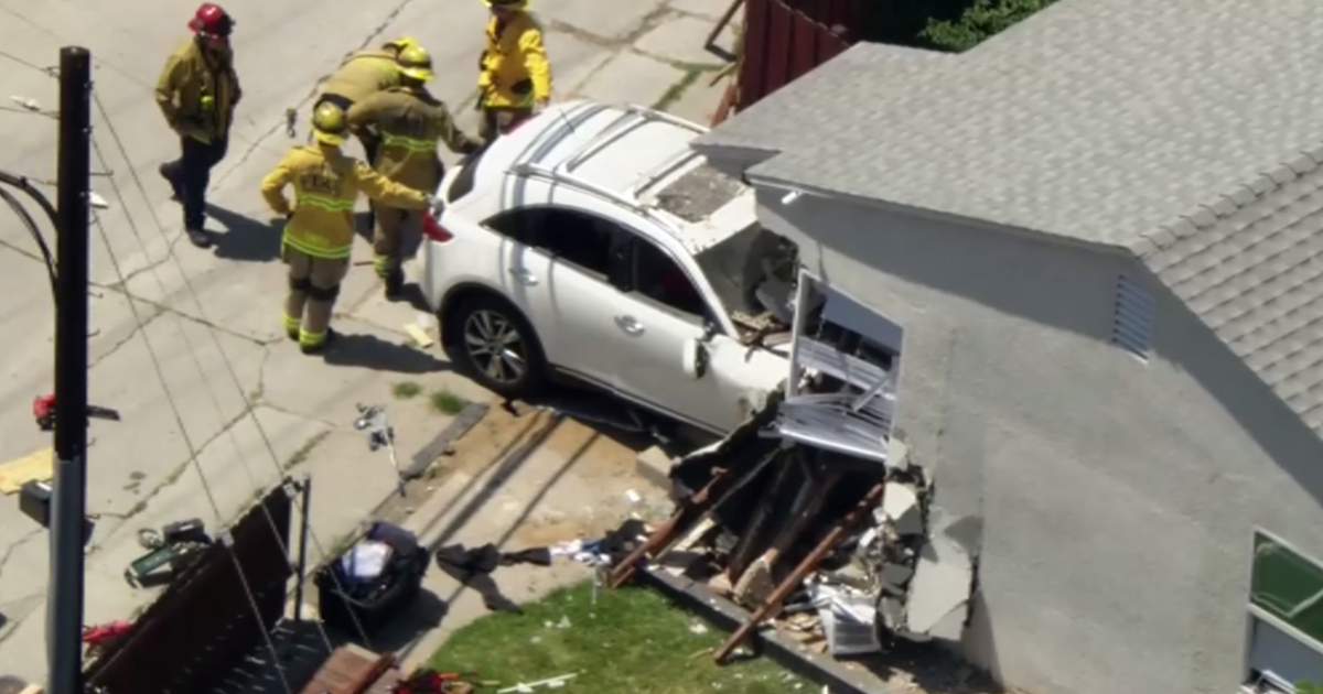 3 people in Long Beach home injured after car slams into residence