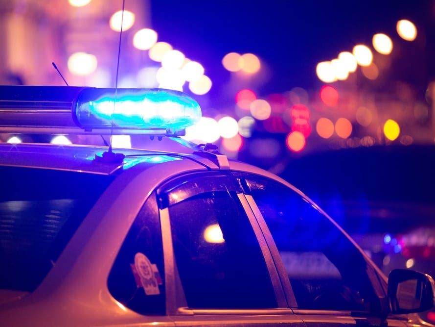 Long Beach Road DWI Crash Leaves 78-Year-Old Woman In Critical Condition, PD Says