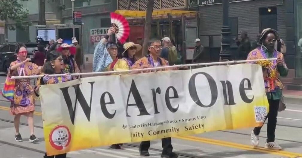 Hundreds celebrate Juneteenth at San Francisco's parade, festival