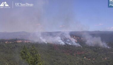 El Dorado County wildfire burns near Somerset, evacuation orders lifted