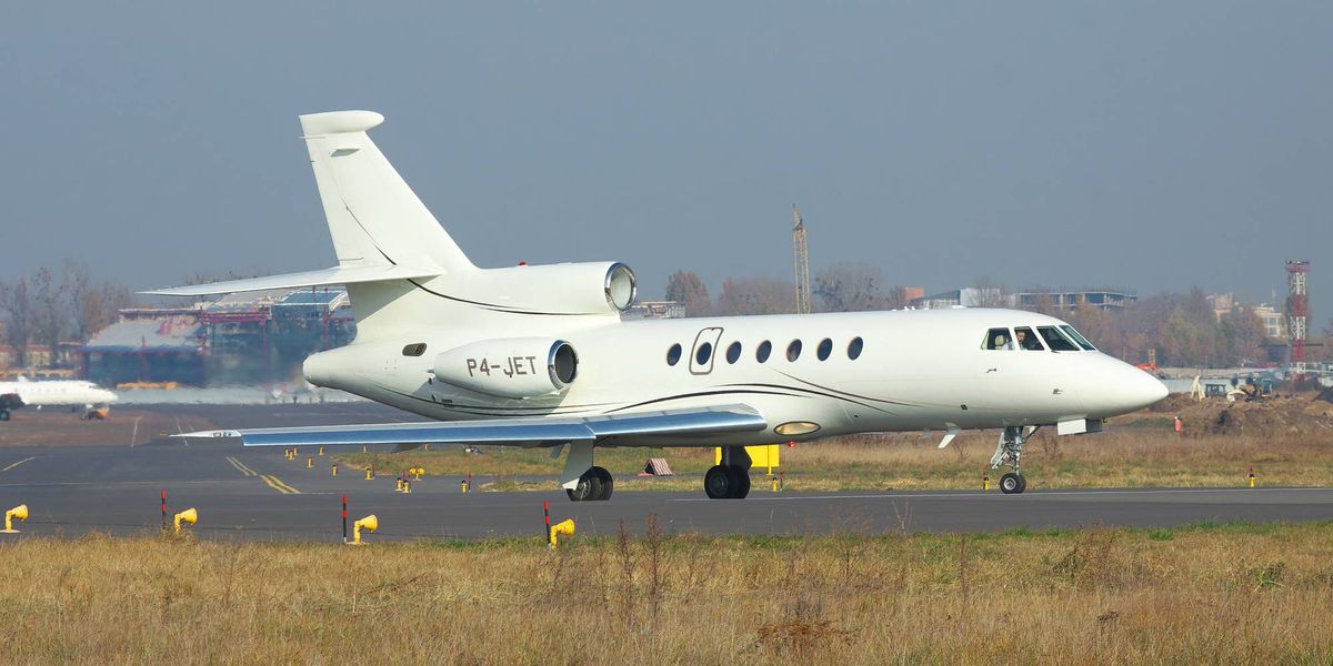 Private Falcon jet veers off runway at Oakland County International Airport