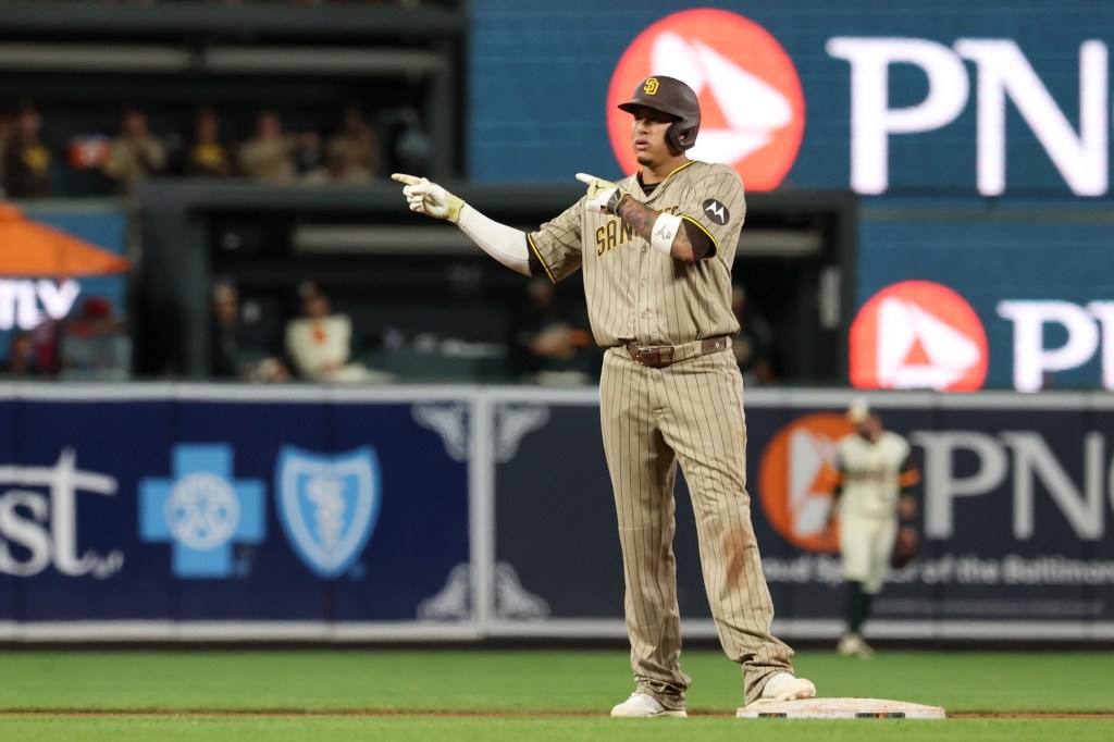 Padres Daily: Offense trending up; Machado's return; Sheets in right; roster machinations