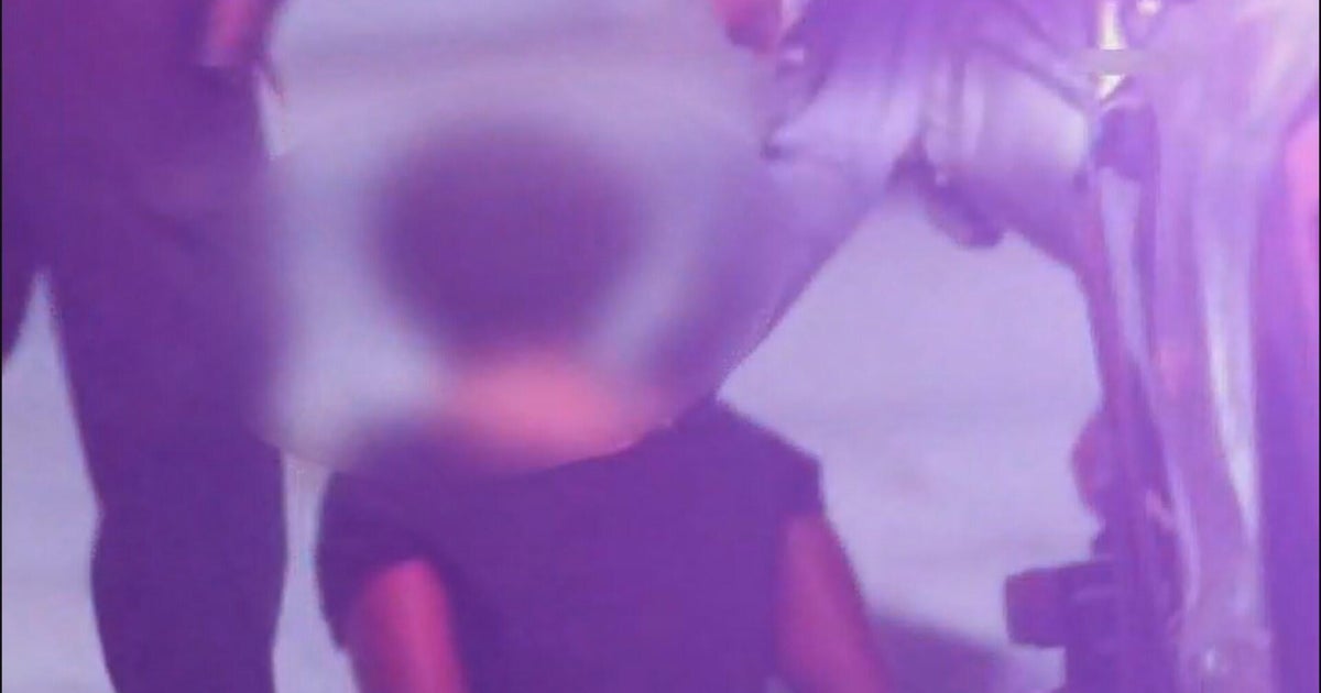Long Beach police detain teens after massive brawl