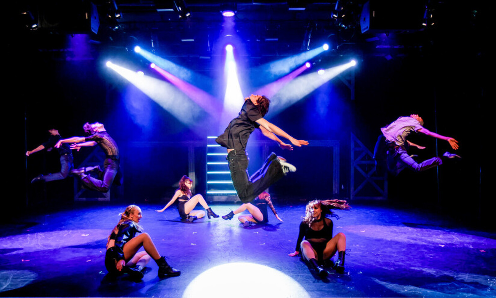 Photos: First Look at Nikki Snelson-Helmed FOOTLOOSE at The GEM Theatre Image