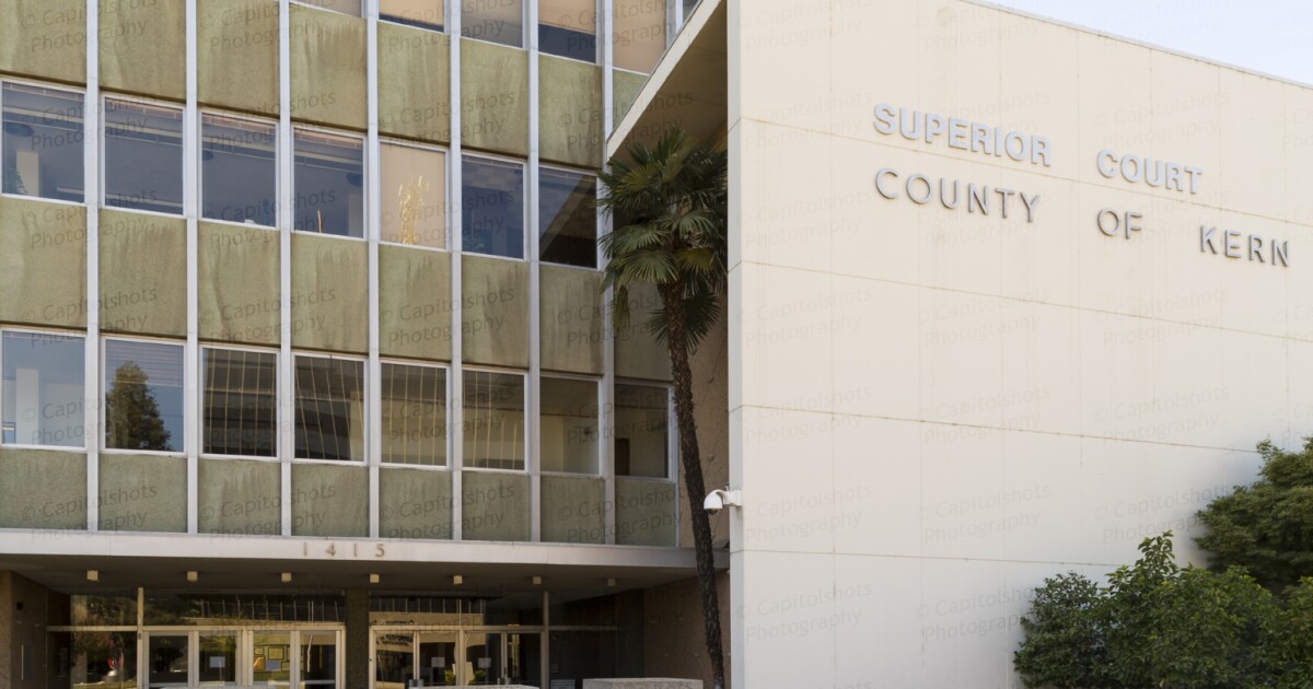 Power outage causes court delays and the Kern Administrative Building to close