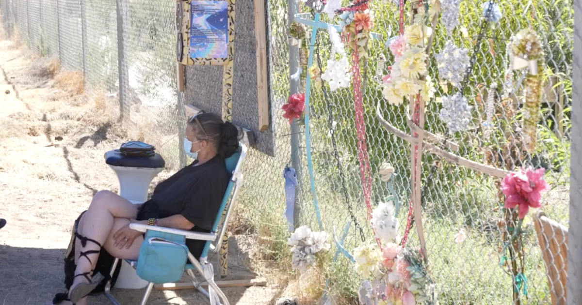 Mother marks 10 years since daughter's killing with memorial wind phone