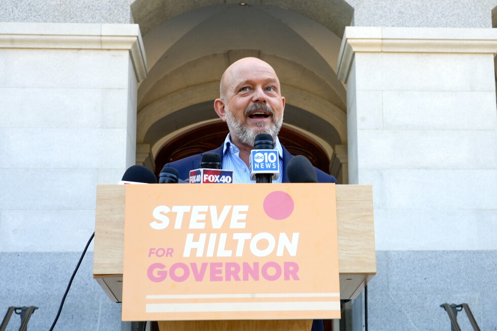 Republican Steve Hilton wants to upset Democrats in race to replace California's Newsom