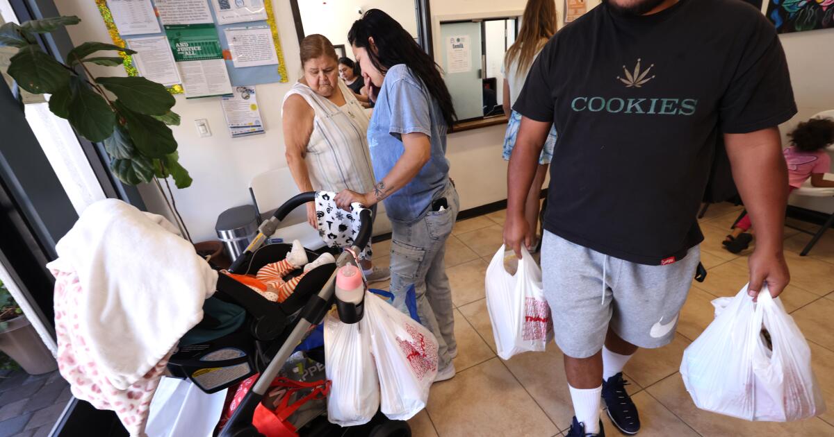Judge halts Trump plan to link USDA SNAP funds to gender, immigration
