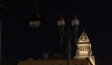 L.A. property owners reject $80 million streetlight funding increase