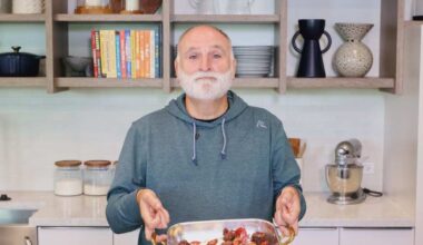 José Andrés shows us the secret of Spain's other great egg dish