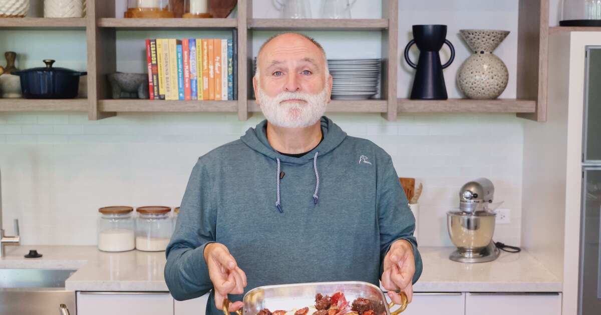 José Andrés shows us the secret of Spain's other great egg dish