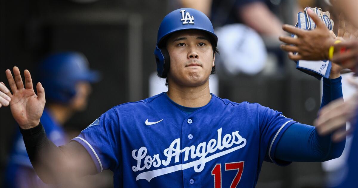 Dodgers star Shohei Ohtani returns with a bang after day off