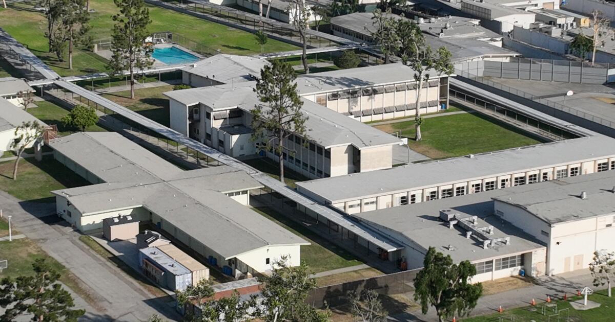 Drugs in water jug caused L.A. juvenile hall overdoses, lawsuit claims