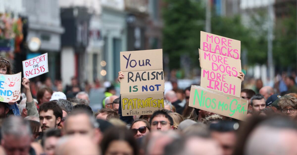 Thousands rally in Belfast to condemn racism, anti-immigrant rioting
