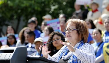 Contributor: A proposed law would let California government escape accountability
