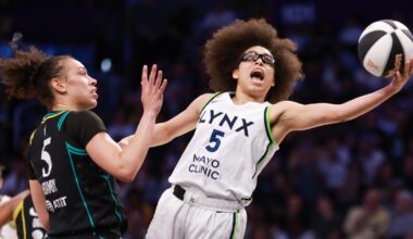 Olivia Miles carves up shorthanded Sparks, leads Lynx to a win