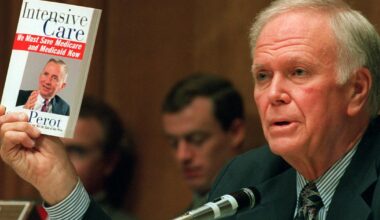 GOP Sen. Bob Packwood of Oregon dies