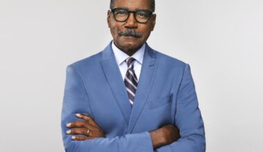 Bill Whitaker, Lesley Stahl and Jon Wertheim to remain at '60 Minutes'