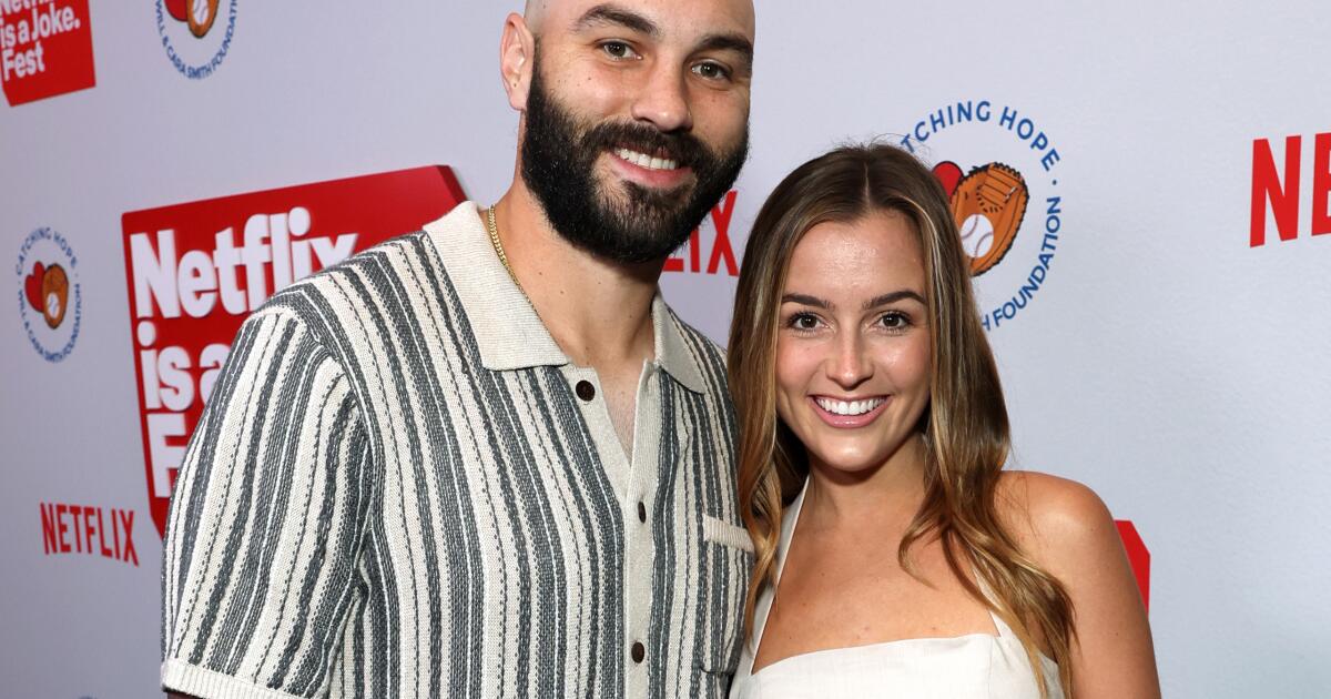 Dodger Tanner Scott’s wife reveals death threats she got about child