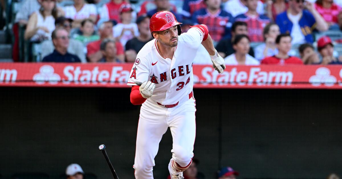 Angels survive bases-loaded scare in ninth to defeat Rays