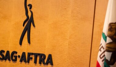 SAG-AFTRA members approve deal with major studios