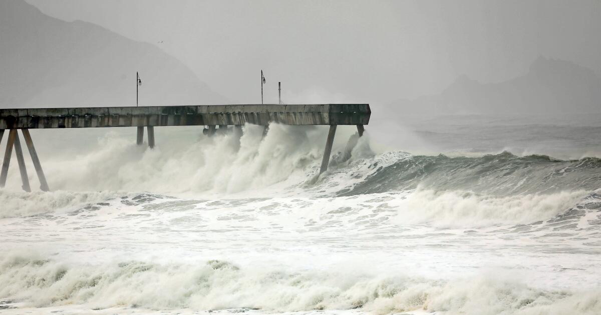Pacifica pier cracks, another coastal casualty as seas continue to rise