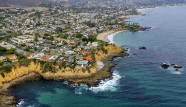 Laguna Beach mansion sells for $110 million, a new O.C. price record