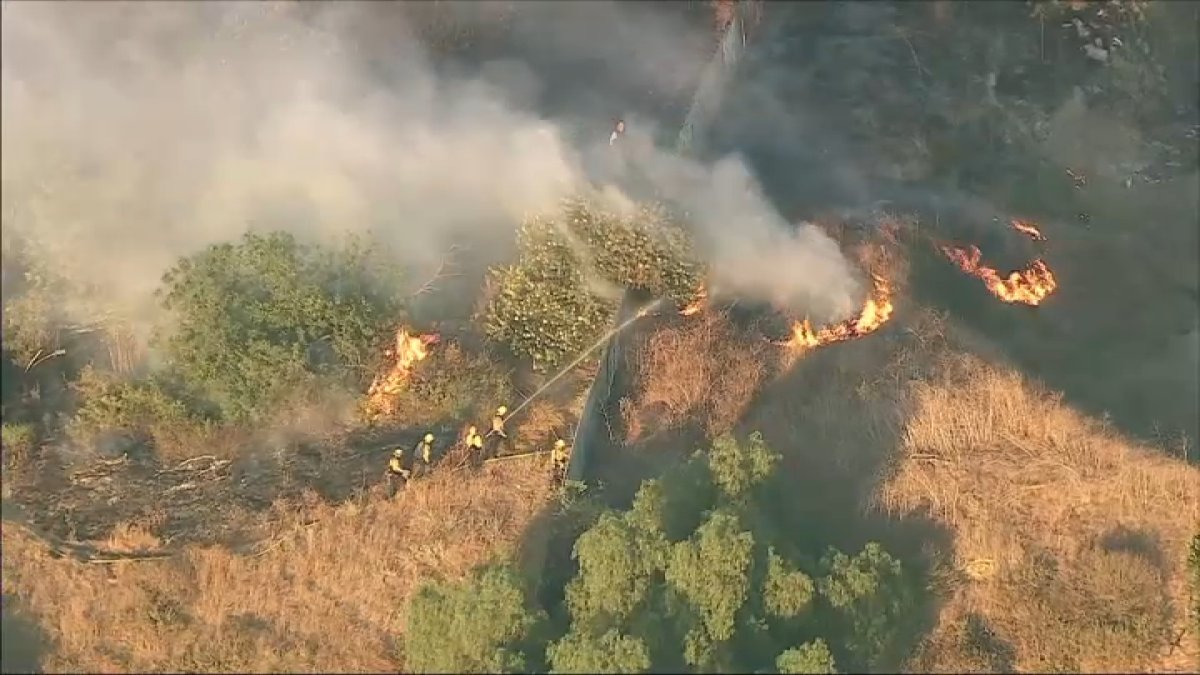 Brush fire burns in West Covina, officials say – NBC Los Angeles