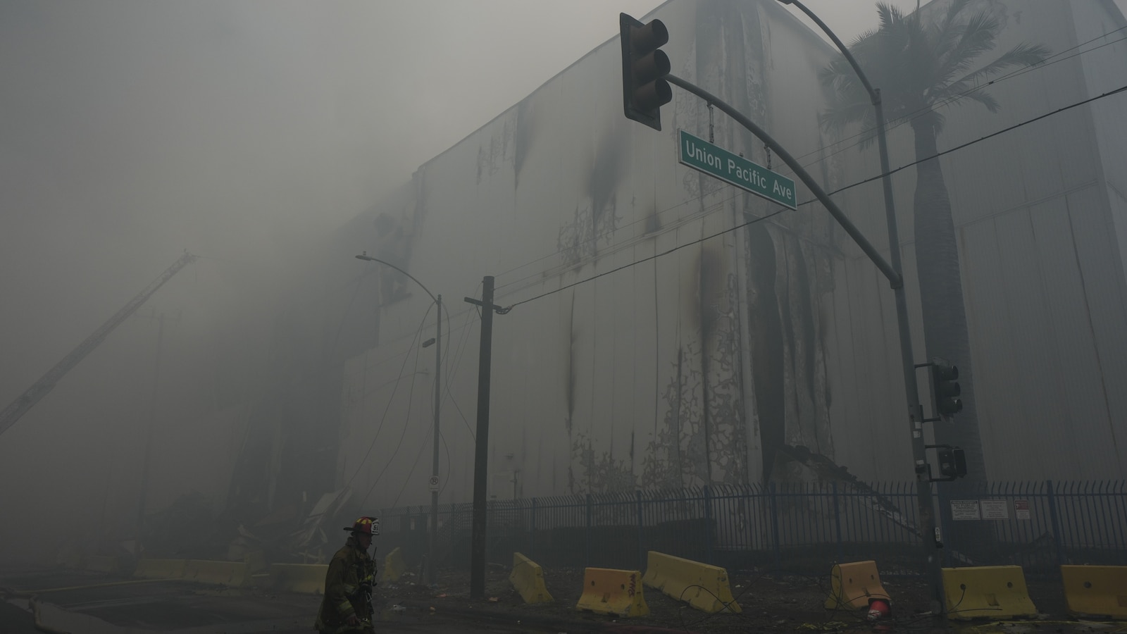 What to know about a cold storage warehouse fire in Los Angeles