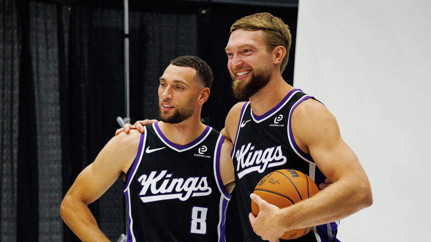 Kings GM Gives Update on Domantas Sabonis, Zach LaVine Futures