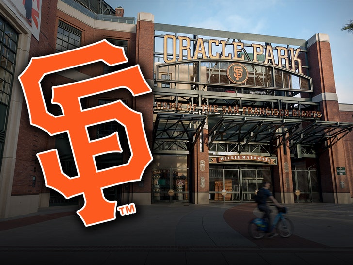 oracle park fight getty 1