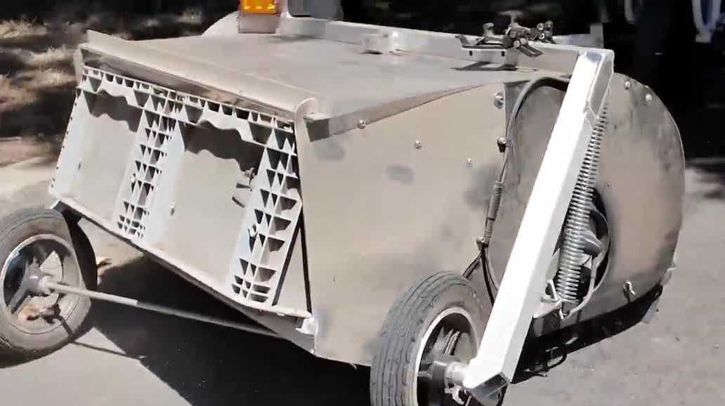 'The Claw' for cyclists? Sacramento volunteers launch bike lane sweepers