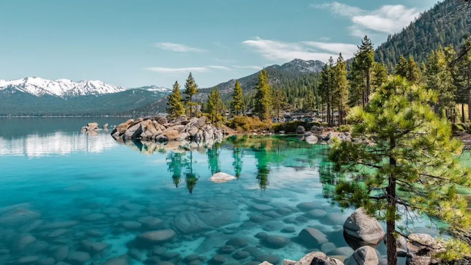 About two million visitors head to Lake Tahoe annually. davyladd – stock.adobe.com