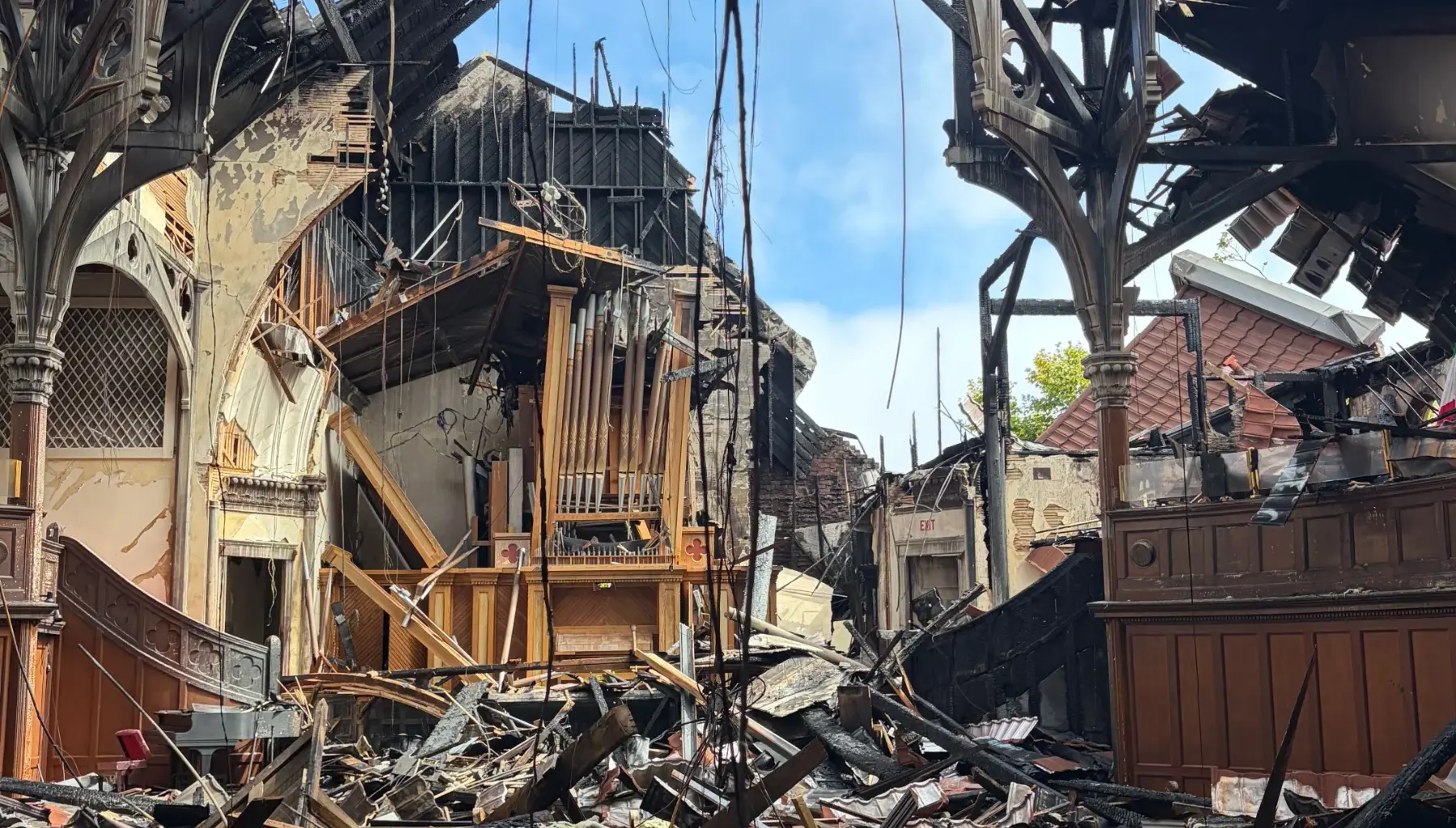 In the U.S., San Francisco Church Fire Kindles Unexpected Community - Adventist Review