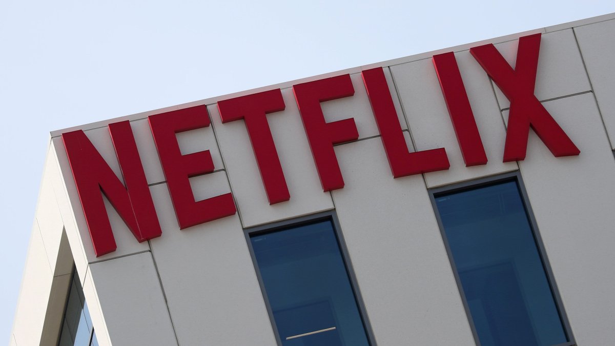 Netflix sued after allegedly losing hard drive carrying Nic Cage film – NBC Los Angeles