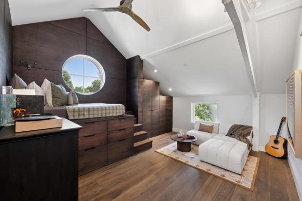 Top floor bedroom. 