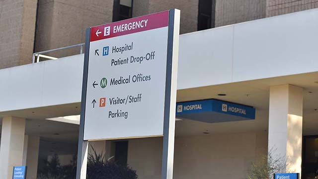 Opinion: Congress must ensure 340B drug pricing helps vulnerable Californians