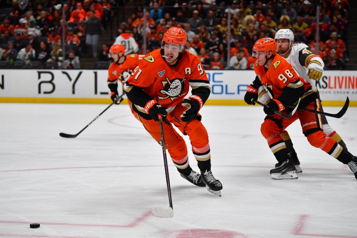 Morning Rumble: Hurricanes Unusually Quiet; Ducks Getting Mugged; Bedard Injured in Practice