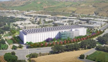 Data center could sprout on empty chunk of land at prime San Jose site