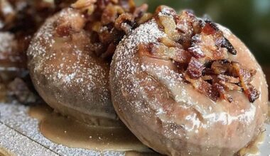 Where to eat breakfast before San Diego Pride Parade