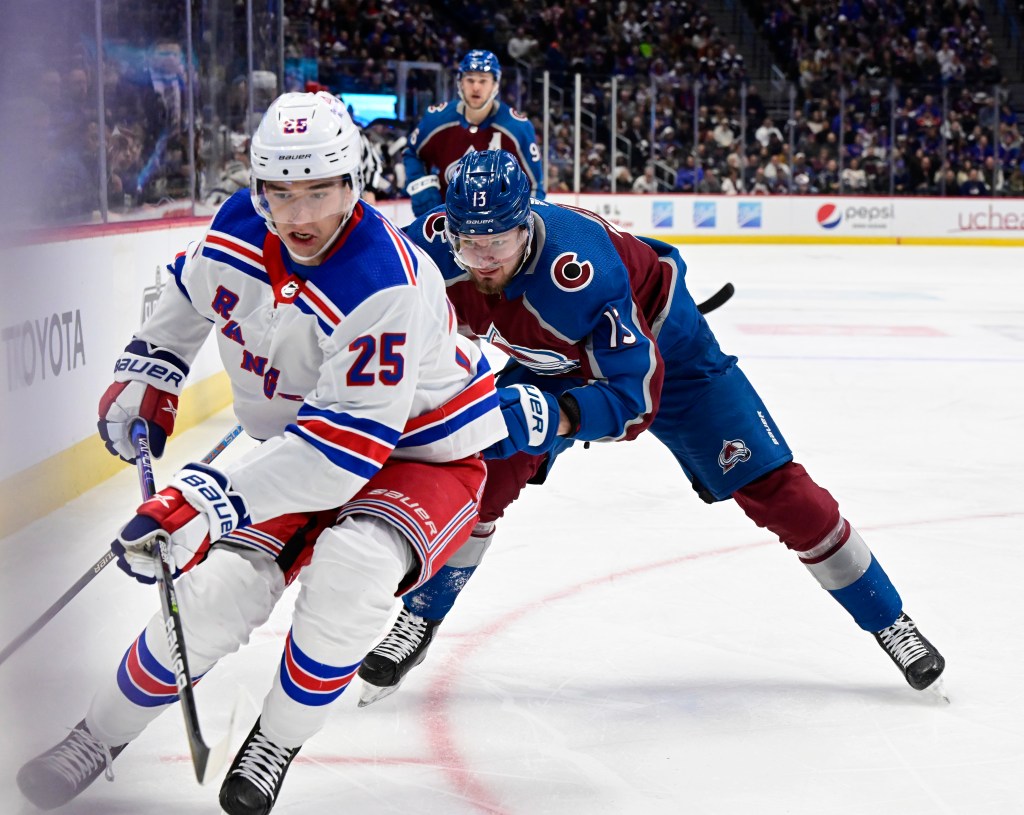 San Jose Sharks sign ex-New York Rangers defenseman Libor Hajek