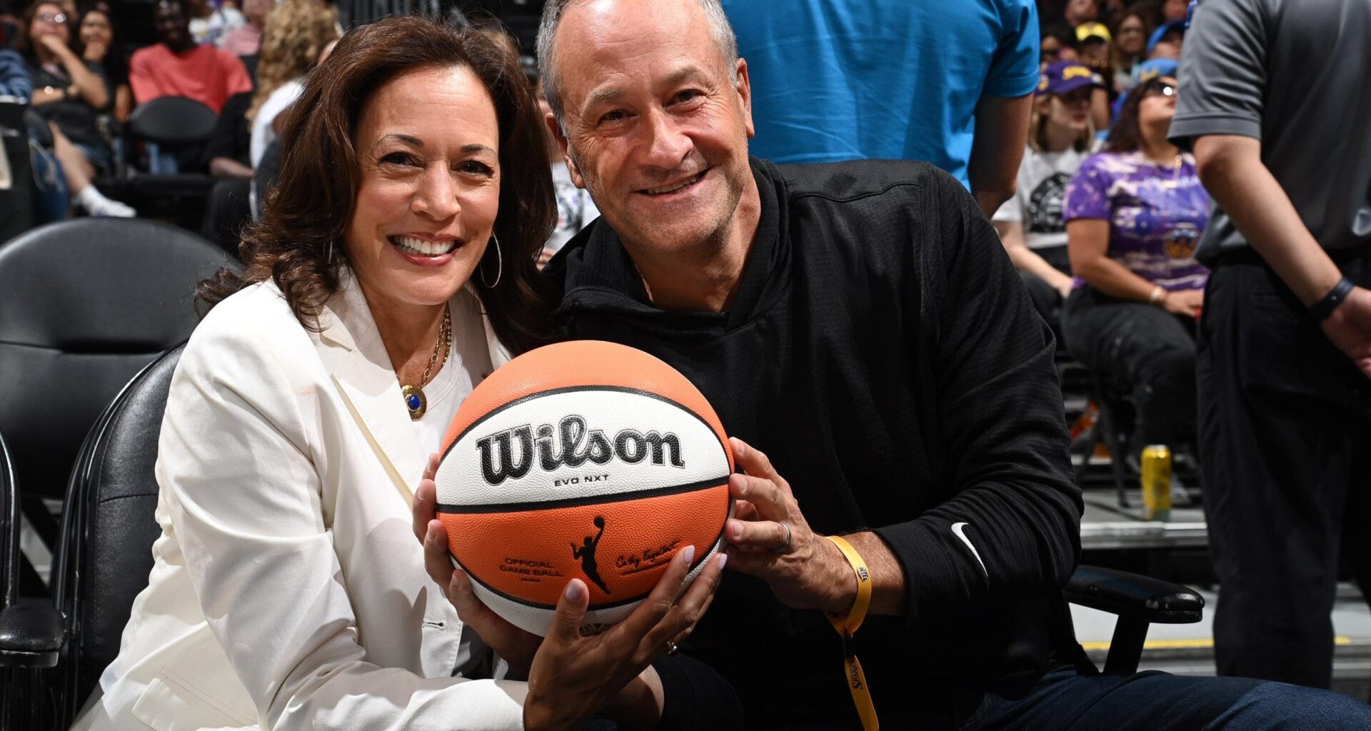 Kamala Harris attends Los Angeles Sparks game, gives an insufferable, uninspiring speech to the team