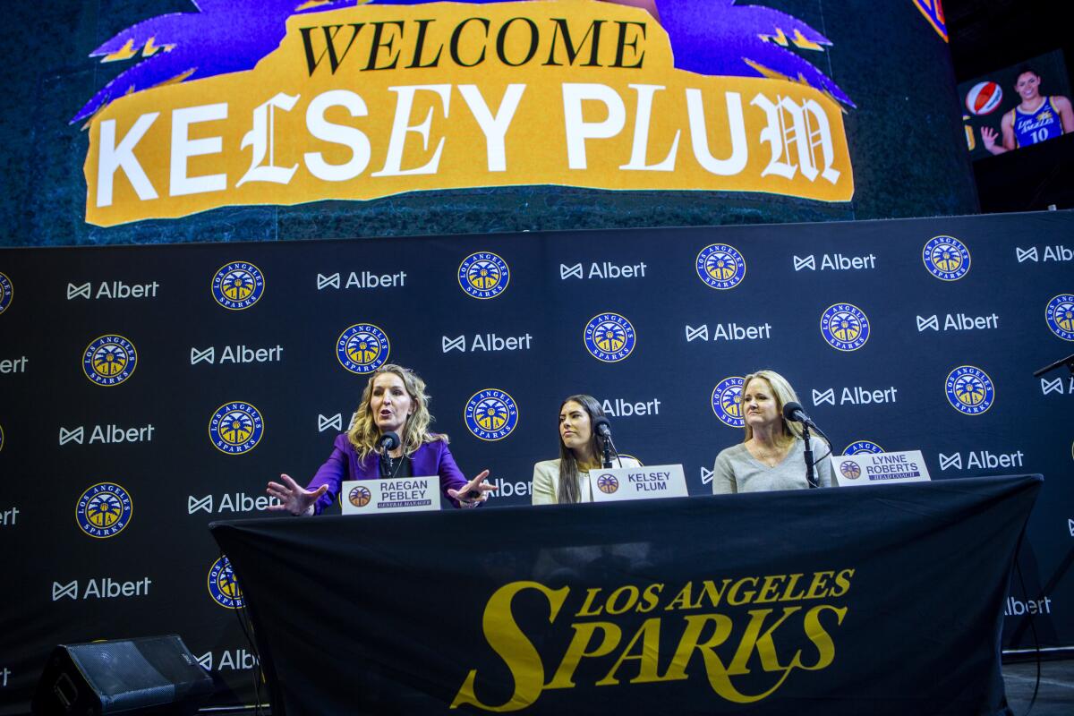 Sparks GM Raegan Pebley speaks during a news conference introducing new guard Kelsey Plum.