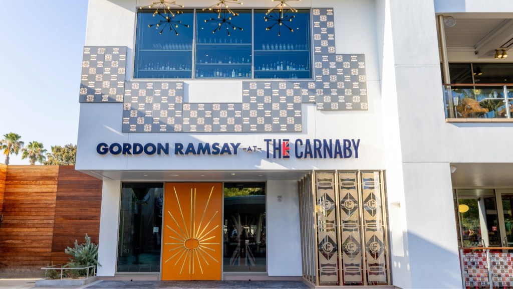 Gordon Ramsay tavern opens at Downtown Disney – Orange County Register